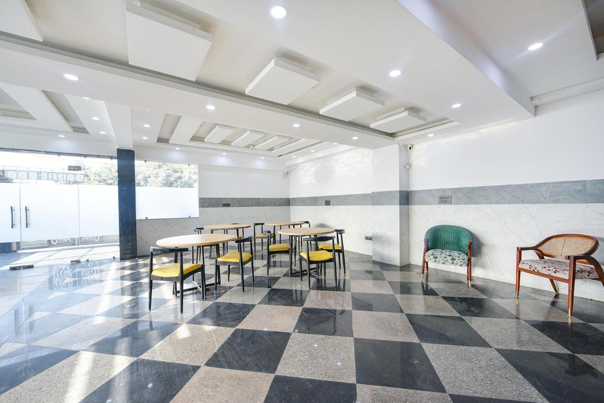 Fabhotel Vibe Noida Exterior foto